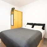 Cozy Apartment In Torrevieja With Swimming Pool * Торевьиа