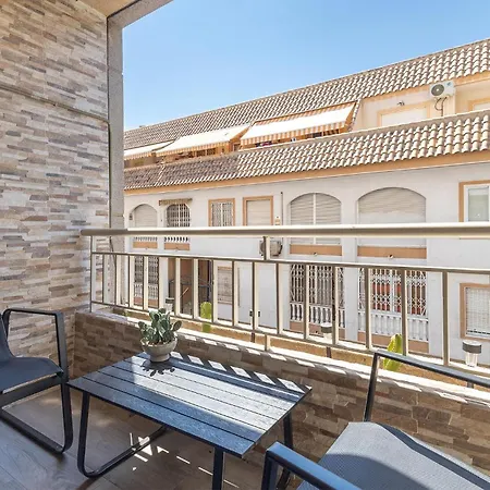 2 Bedroom Awesome In 公寓