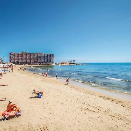 Cozy In With Swimming Pool Apartamento Torrevieja