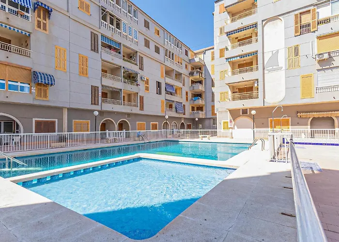 Apartment 2 Bedroom Awesome In