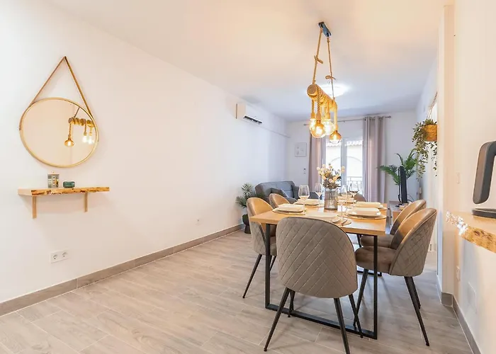 Apartment 2 Bedroom Awesome In *